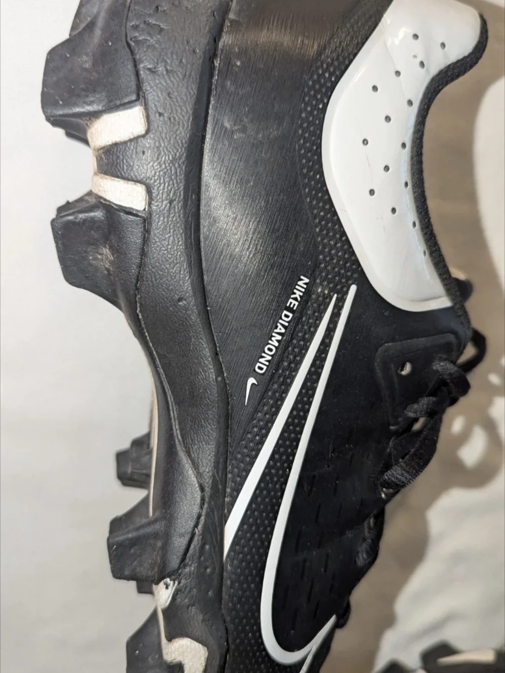 Nike Men's Baseball/Softball Cleats Black/White US 8 Medium